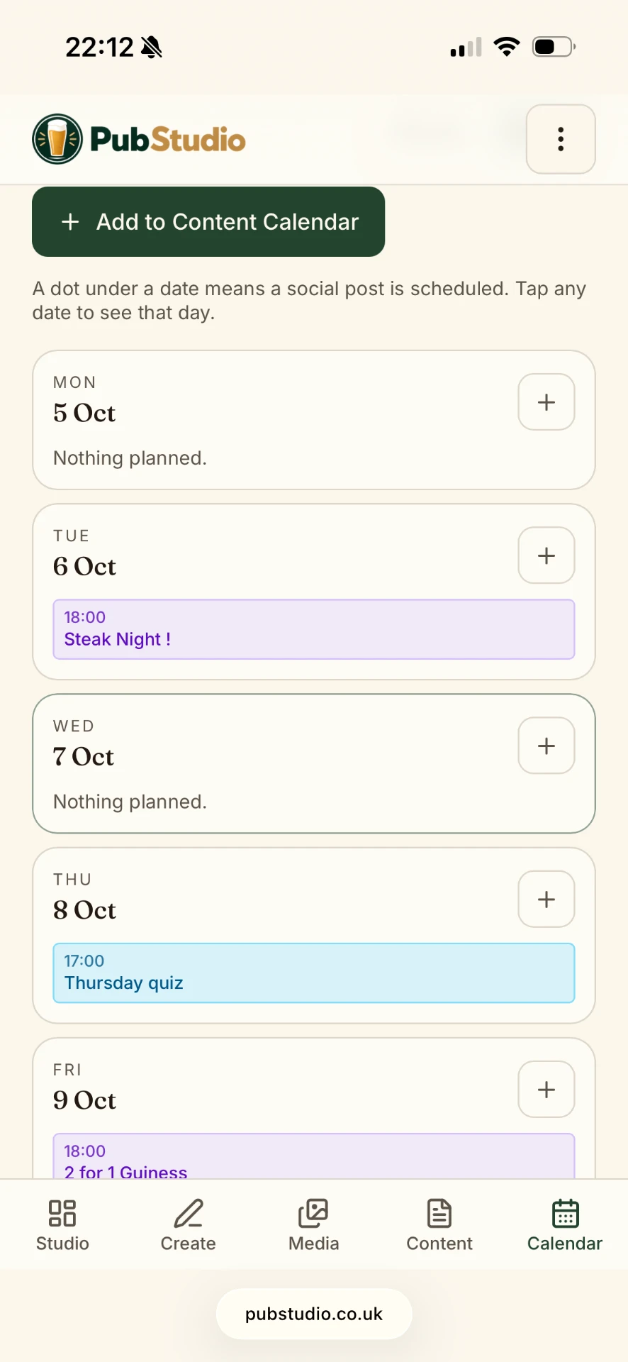 PubStudio Content Calendar showing upcoming Steak Night, Thursday quiz and drink offers